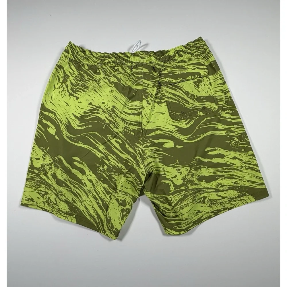 Oakley Swim Trunks Mens Medium Green Swirl Canary Palms RC 18 inch Beachshort
